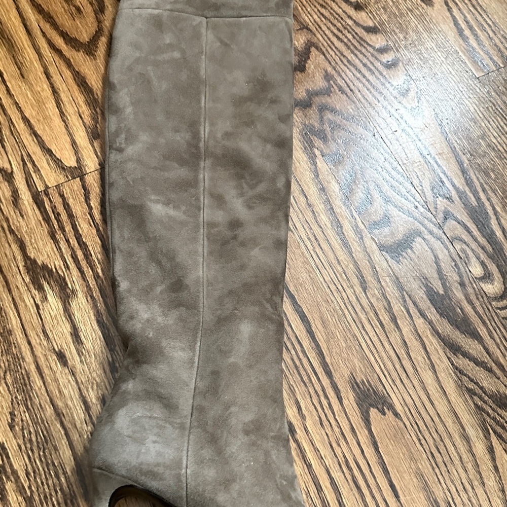 Prada suede over the knees boots - Picture 4 of 10